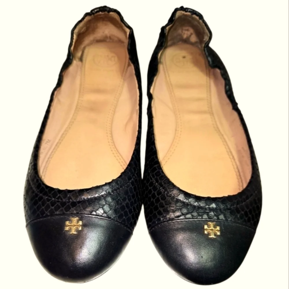 Tory Burch Black Leather Ballet Flats Size 7 Snake Embossed